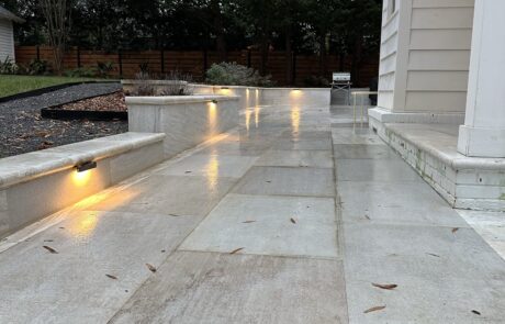 0E850933-A40C-4B58-9B93-AF5534F1CD6A_1_102_o outdoor light 2